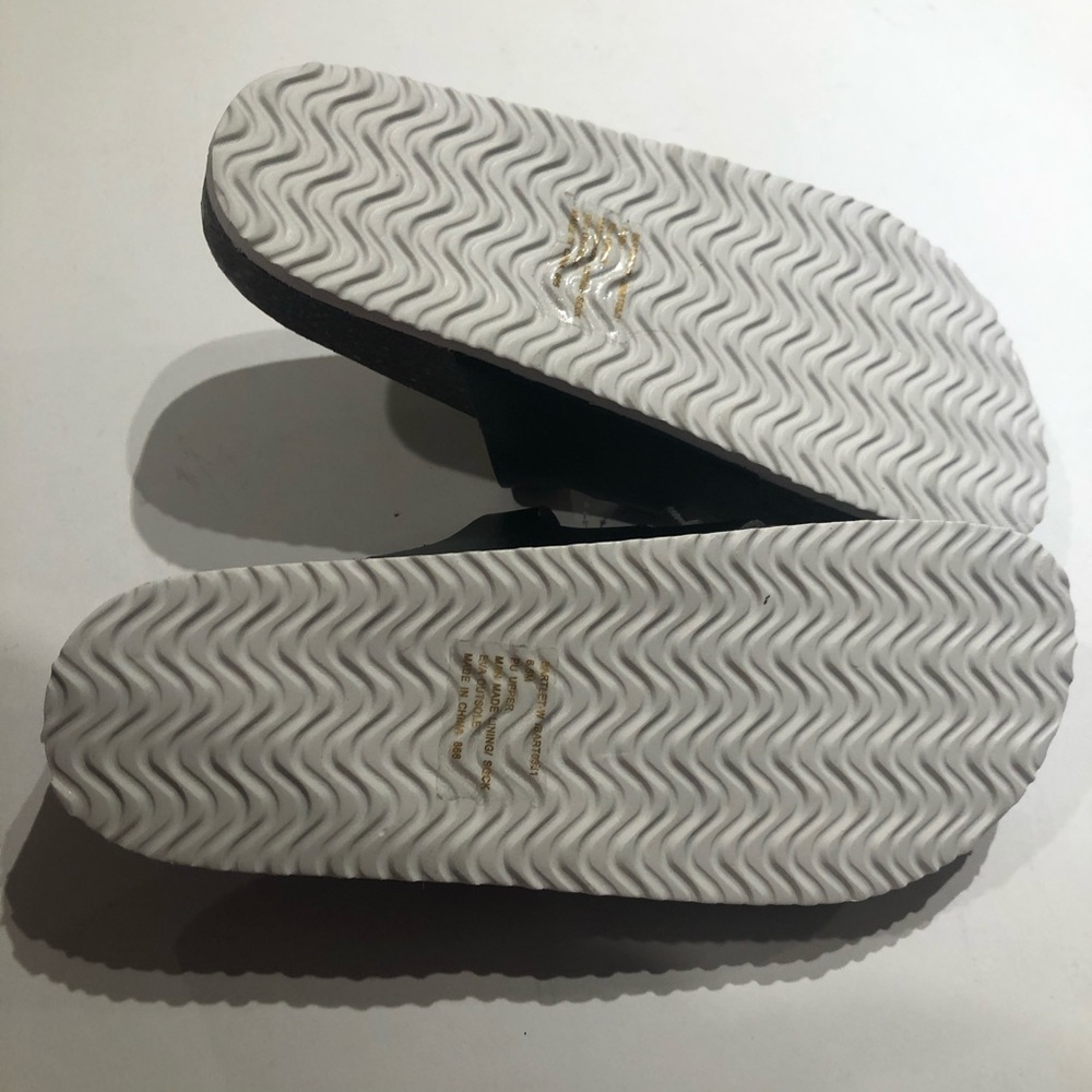 Madden girl various sizes Bartlet Beach Sandals - Picture 6 of 8